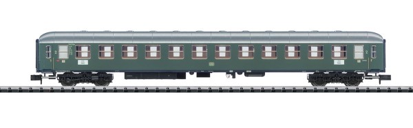 N D-Zugwagen/4-a. 2.Kl. DB-3 grün +Innenbeleuchtung