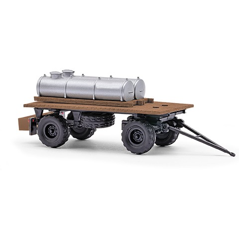 87 IFA HW60 Anhänger +Wasserfässer