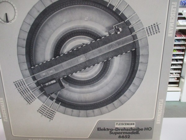 H0-WS DREHSCHEIBE elektrisch Märklin K-Gleis 6-Abgänge **Auslaufmodell**