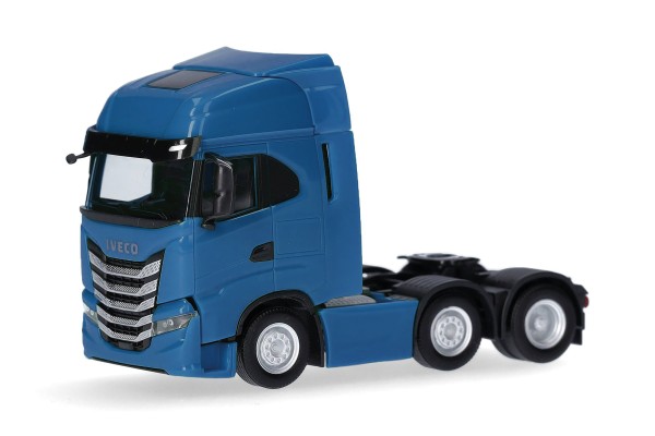 87 Iveco S-Way Zugmaschine 3achs (6x2), verkehrsblau