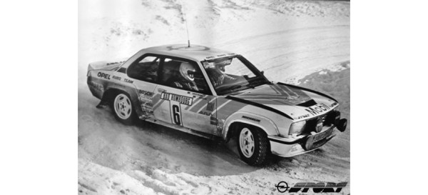 87 Opel Ascona 400 "Rothmans" v. Walter Röhrl, Sieger der Monte 82