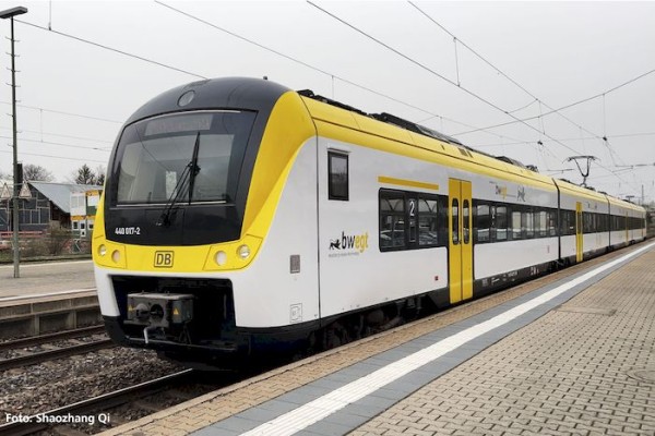 H0 E-Triebwagen BR 440 Bwegt/DBAG 4-tlg. SOUND